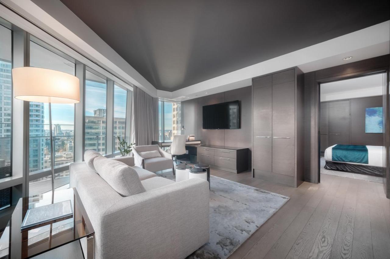 Paradox Hotel Vancouver 4*