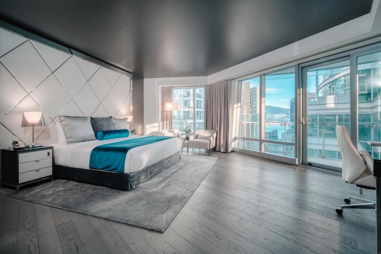 Paradox Hotel Vancouver Vancouver