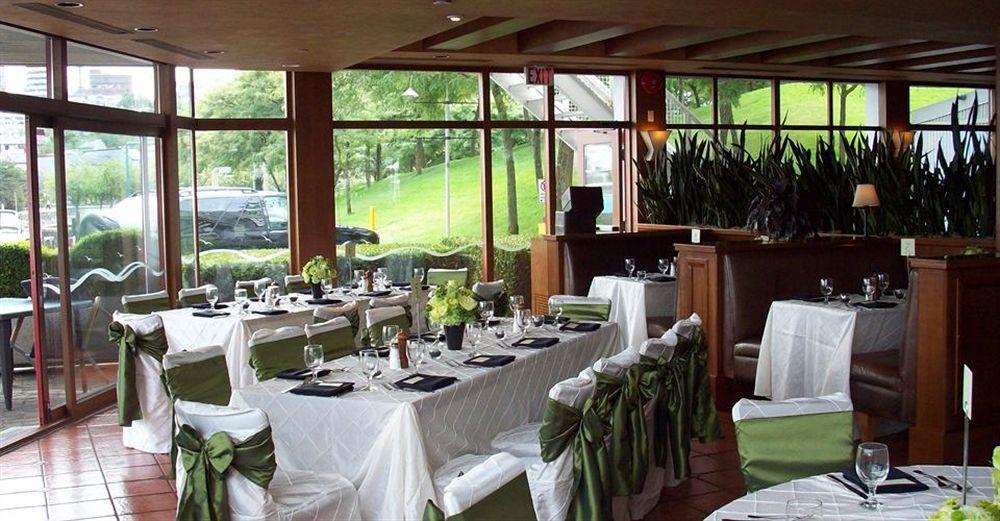 Granville Island Hotel 3*
