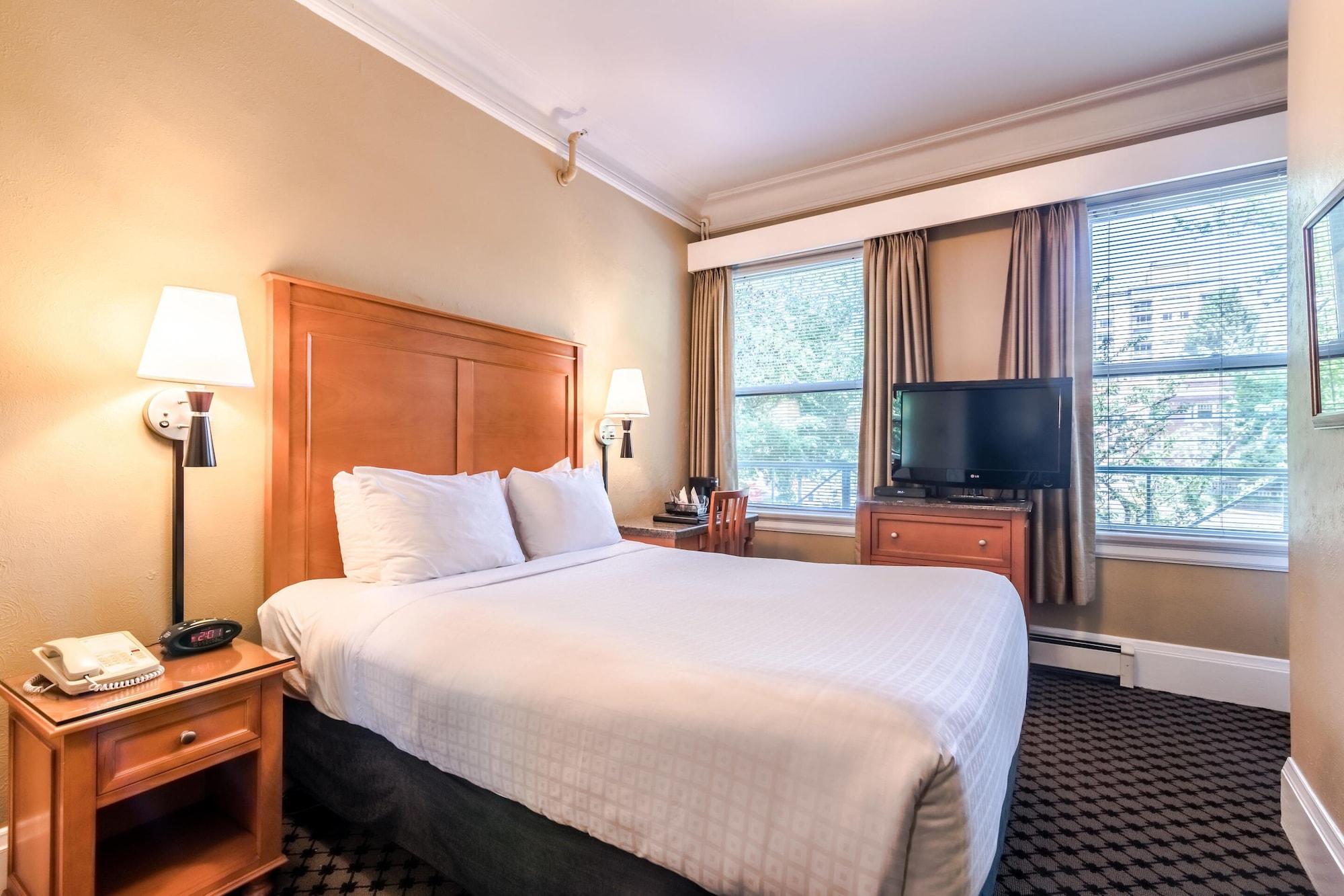 The Sylvia Hotel Vancouver