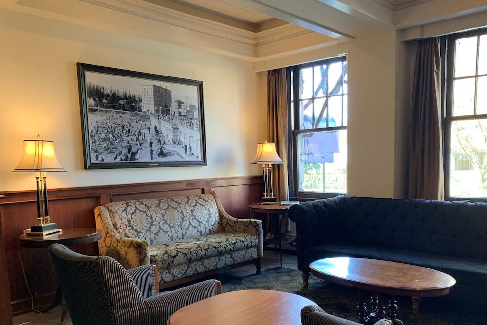 Hotel The Sylvia 3*