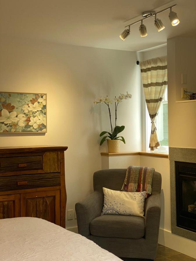 Beautiful, Quiet 3br In Posh Kitsilano * Vancouver