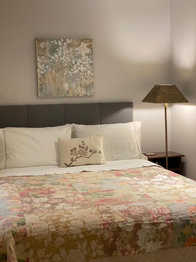 Beautiful, Quiet 3br In Posh Kitsilano * Vancouver
