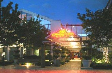 Granville Island Hotel 3*