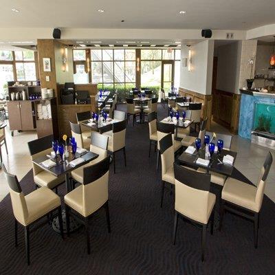 Granville Island Hotel 3*