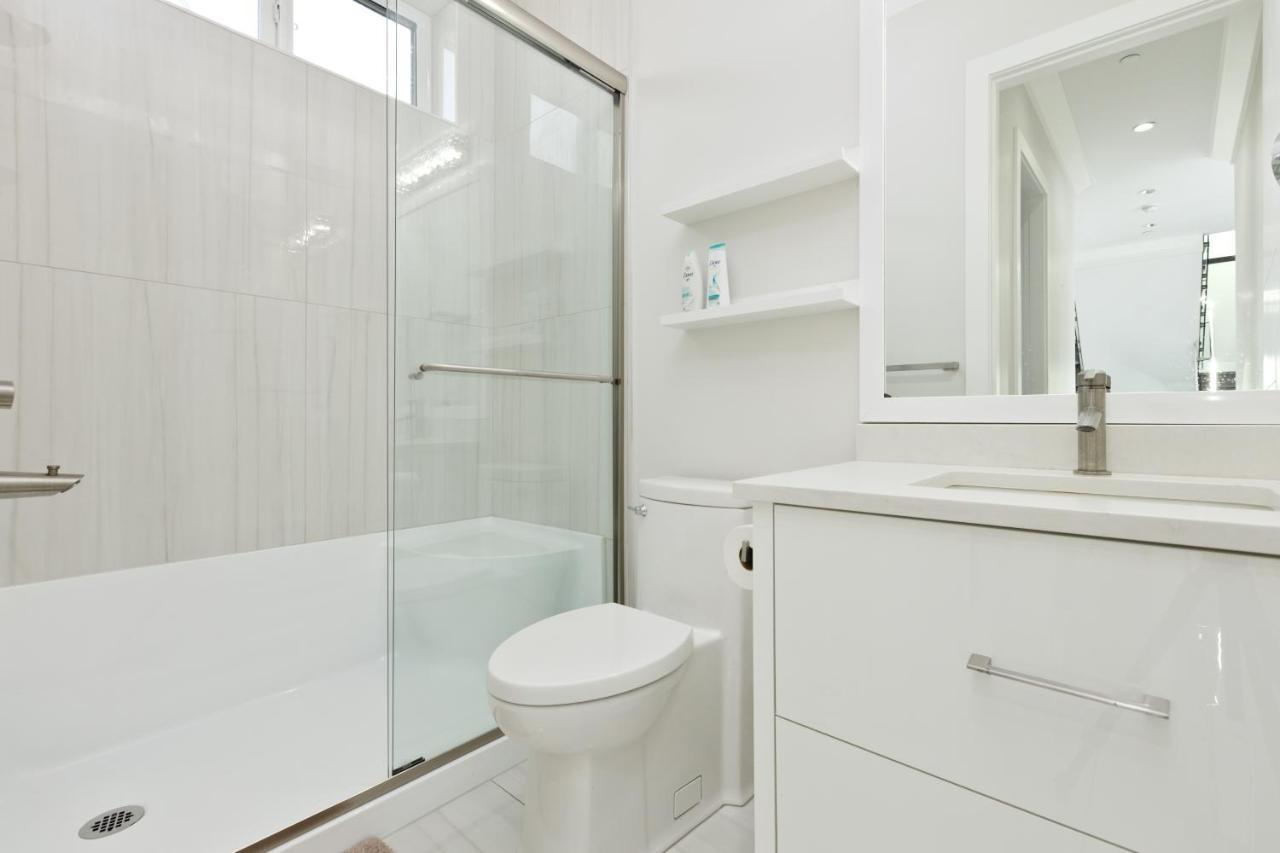 Cheerful 5 Bedroom House In Vancouver