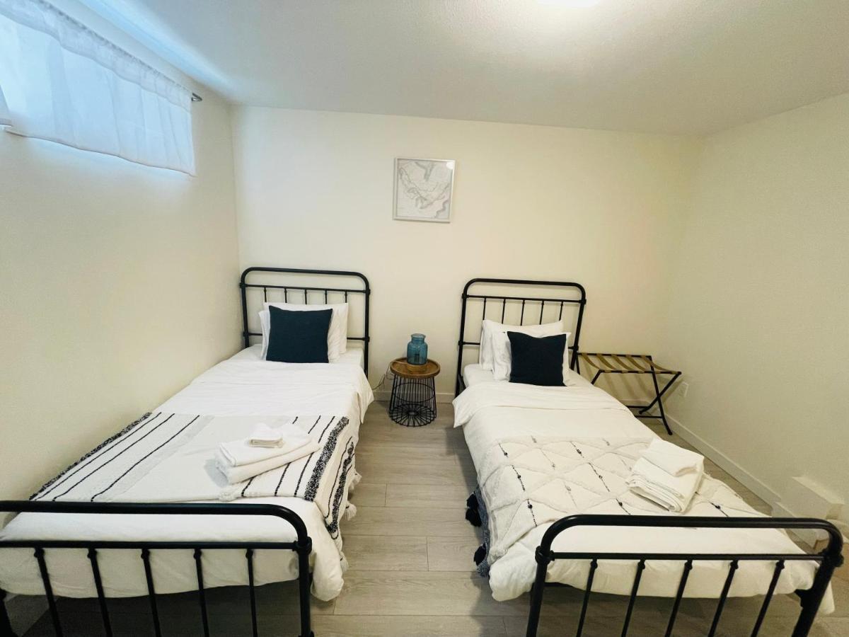 Adorable 2-bedroom Basement In * Vancouver
