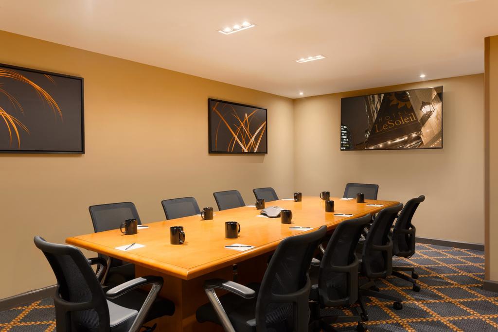 Le Soleil By Executive 4* Vancouver