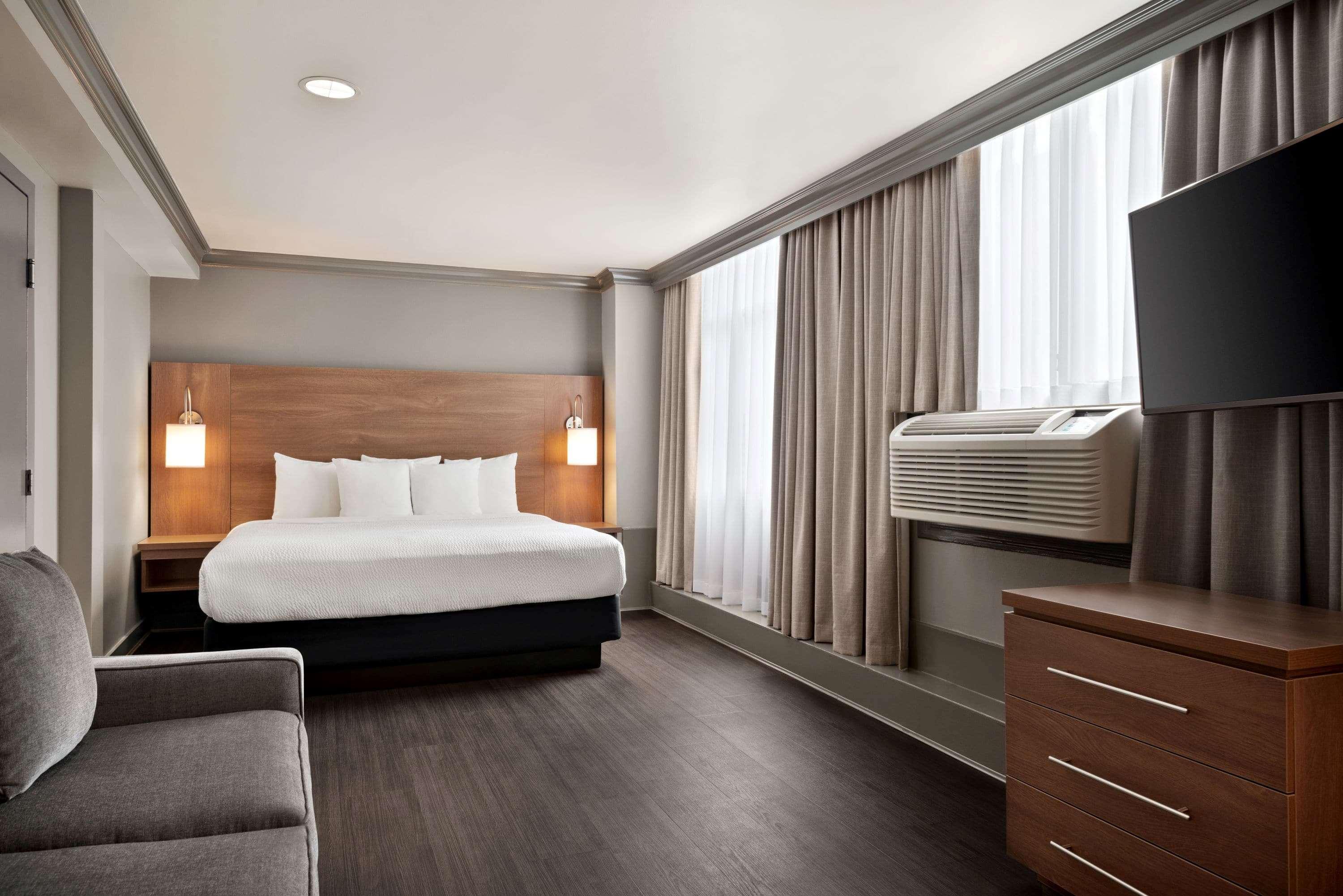 Hotel Days By Wyndham Downtown