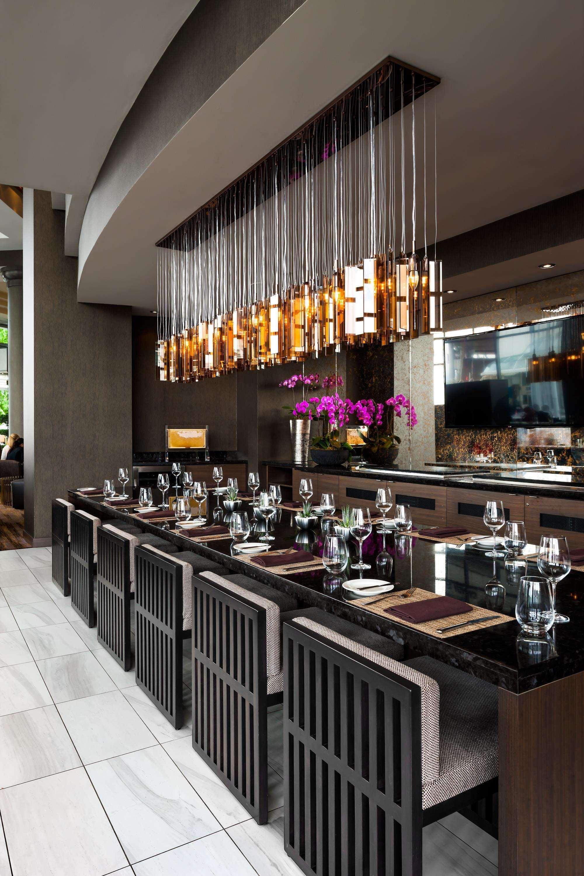 Fairmont Waterfront 5*