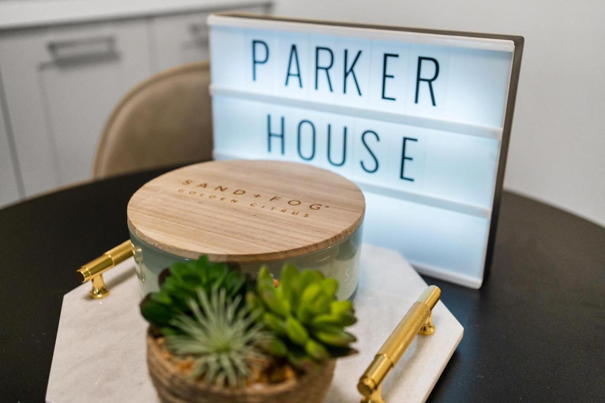 Holiday home Parker House