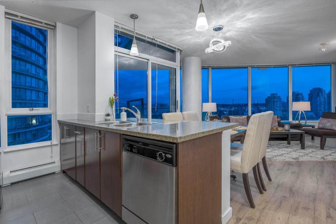 The Urban Apartment *