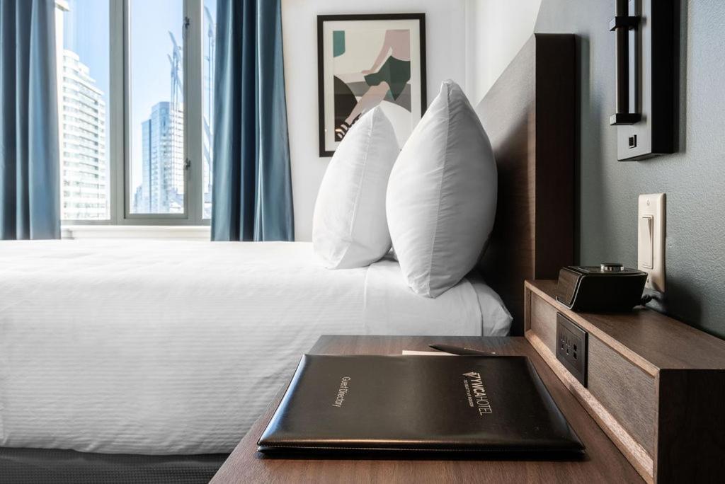 Ywca Hotel 3*