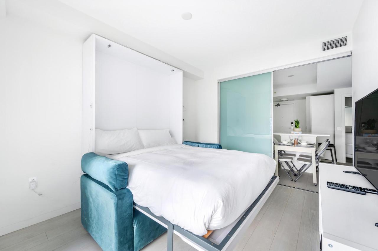 Cozy 2bd Apt In Vancover Free Parking Vancouver