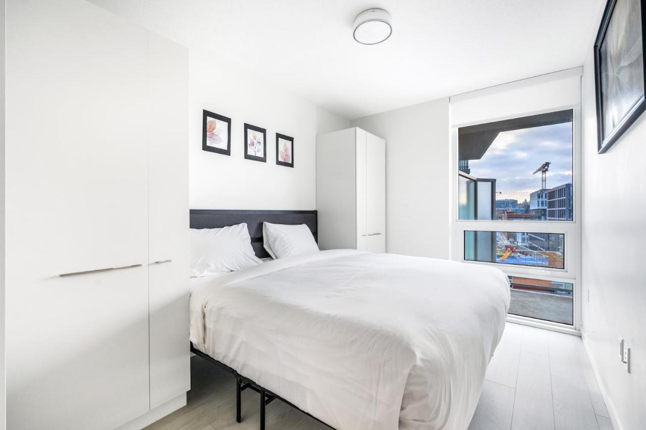 Cozy 2bd Apt In Vancover Free Parking Vancouver