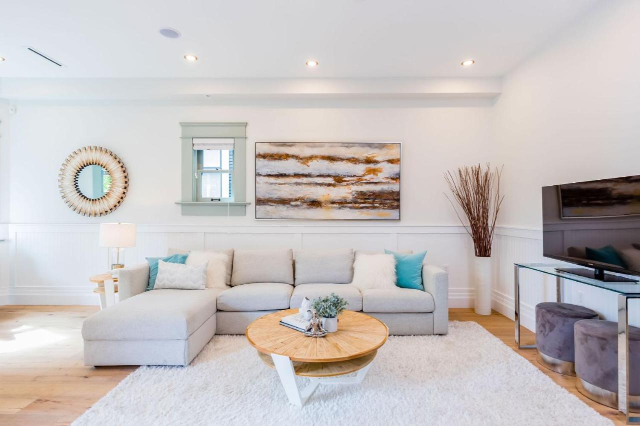 Easeful 2 Bedroom Unit Near Bay