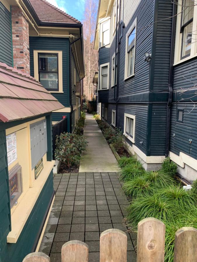 Easeful 2 Bedroom Unit Near Bay Homestay *