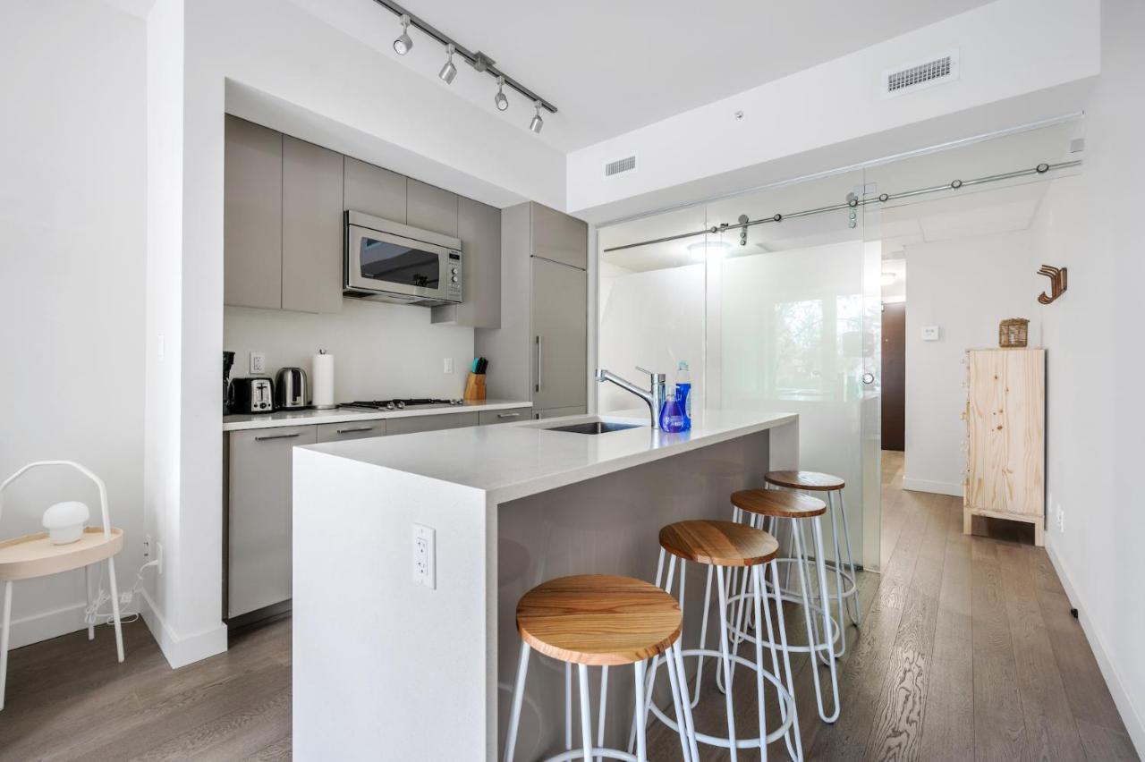 Cozy 1 Bedroom Unit Near Queen Elizabeth Park * Vancouver