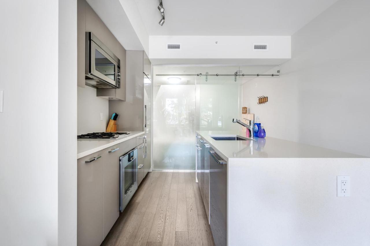 Apartment Cozy 1 Bedroom Unit Near Queen Elizabeth Park Vancouver