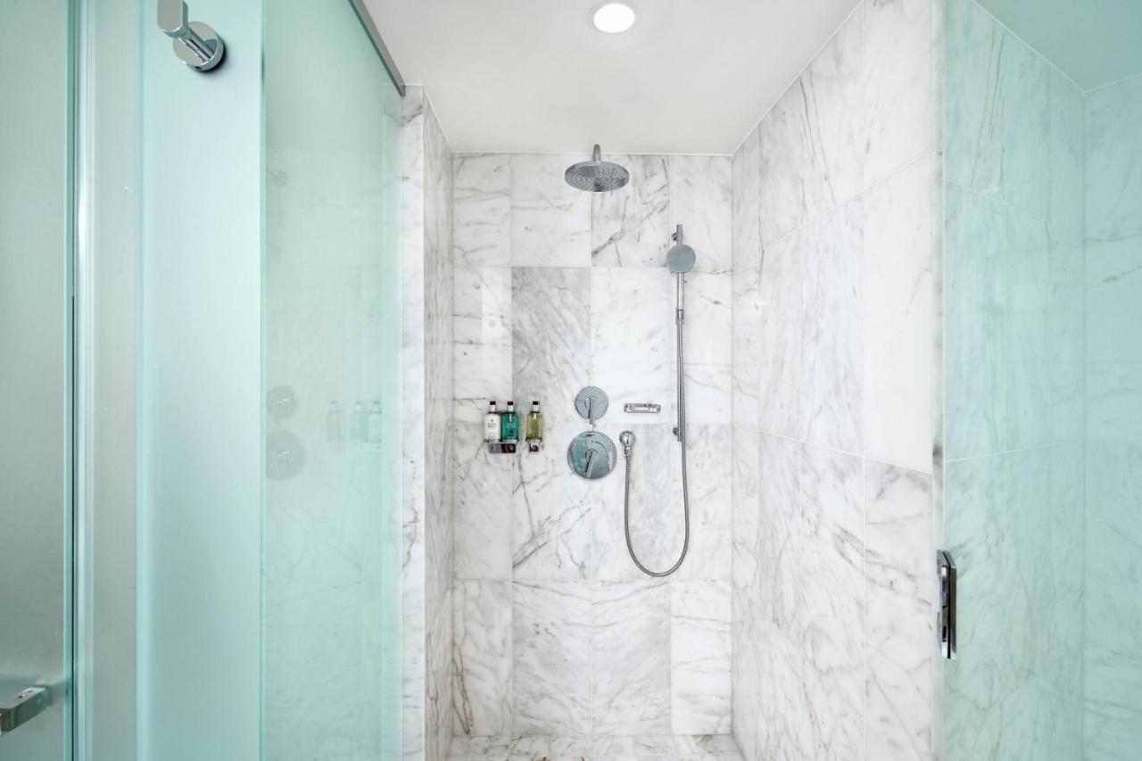 Hotel Jw Marriott Parq Vancouver