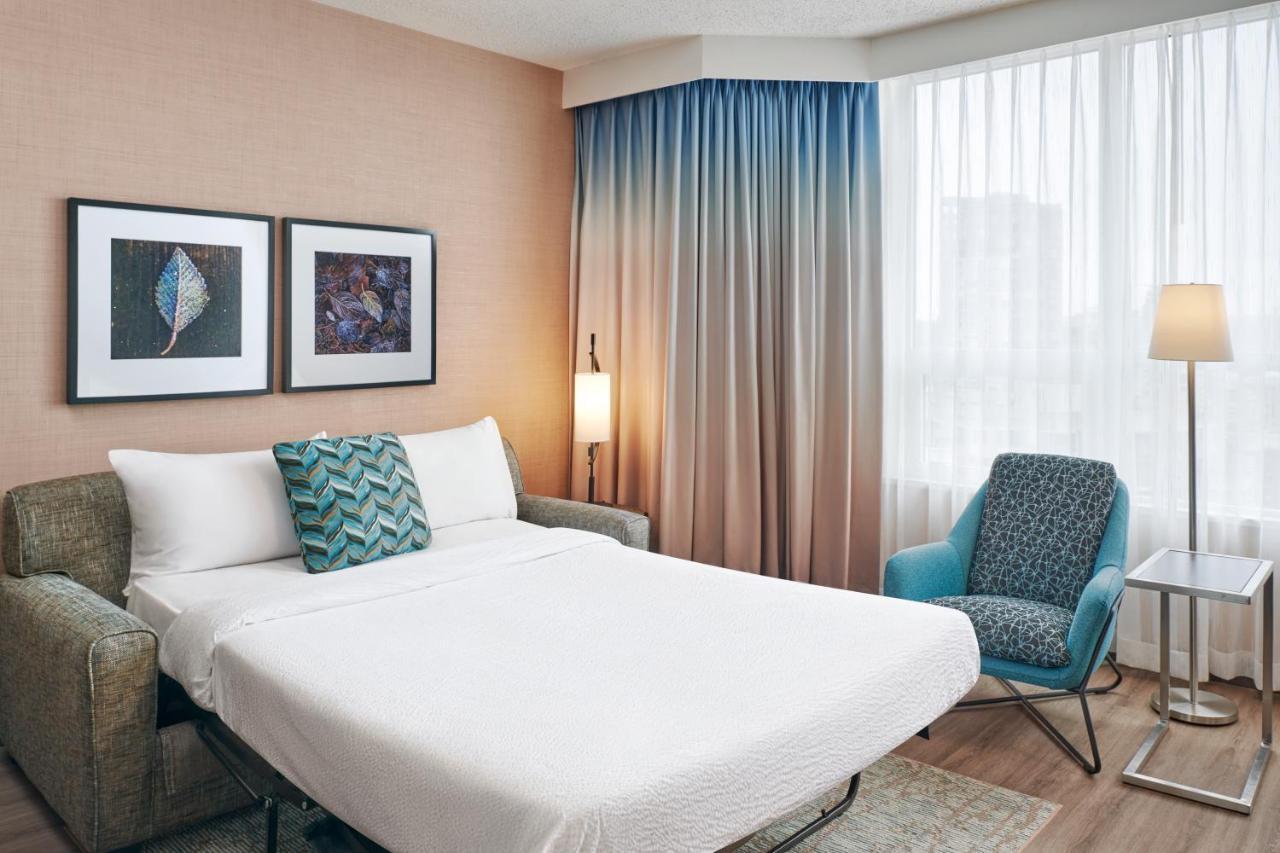 By Marriott Downtown 3*