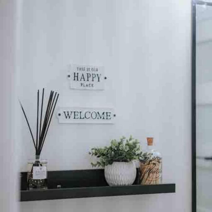 A Gentle Hideaway In The Urban Forest West End Downtown *