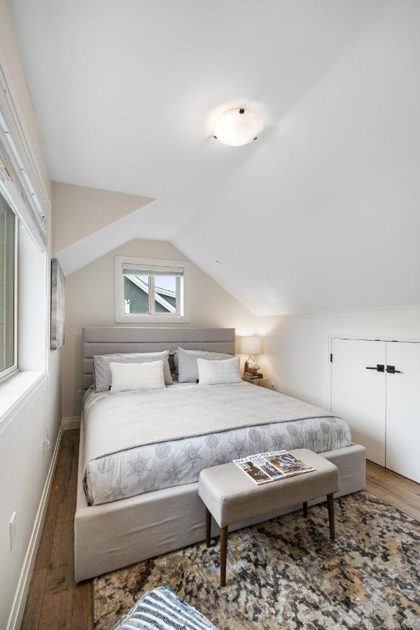 Parker Holiday home *