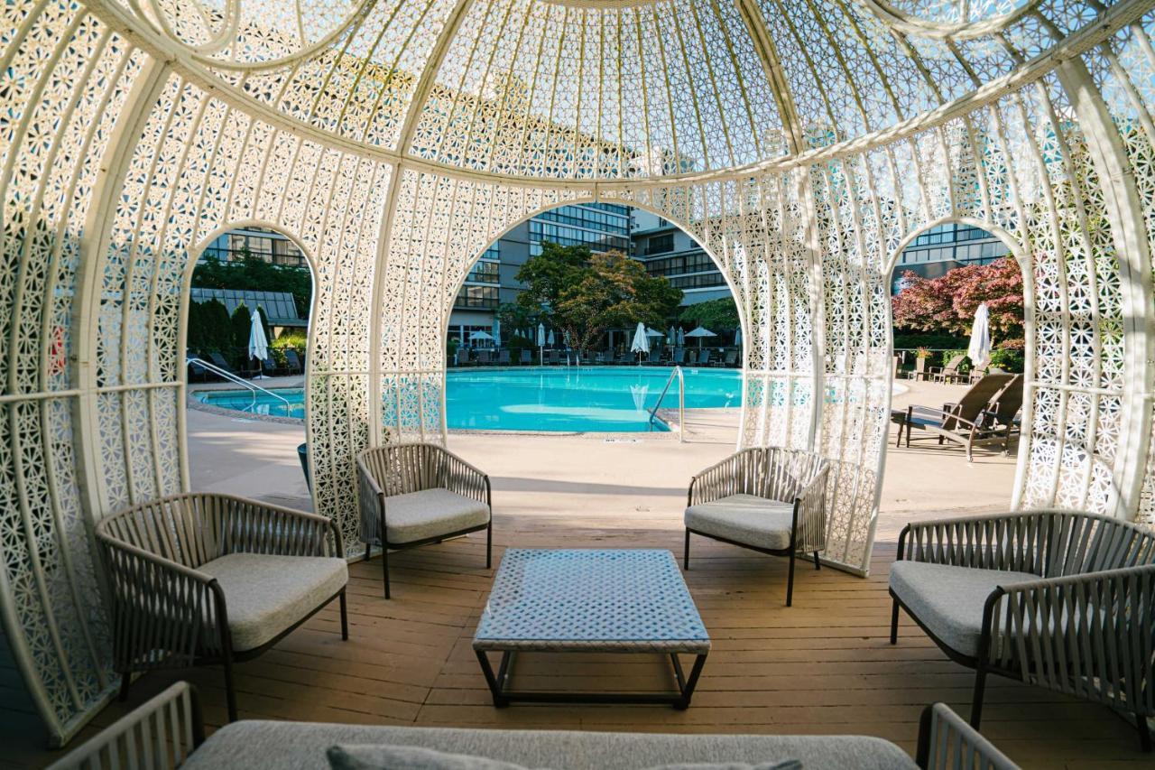 The Westin Bayshore, 4*