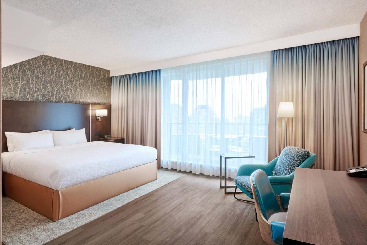 Hotel By Marriott Downtown 3*