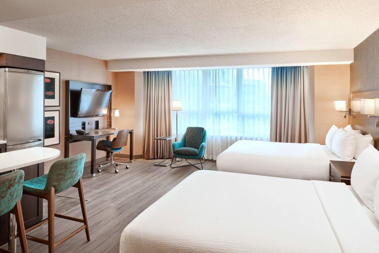 By Marriott Downtown Hotel 3*