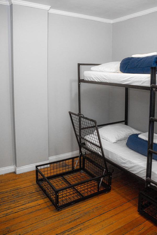 Hostel The Cambie Seymour