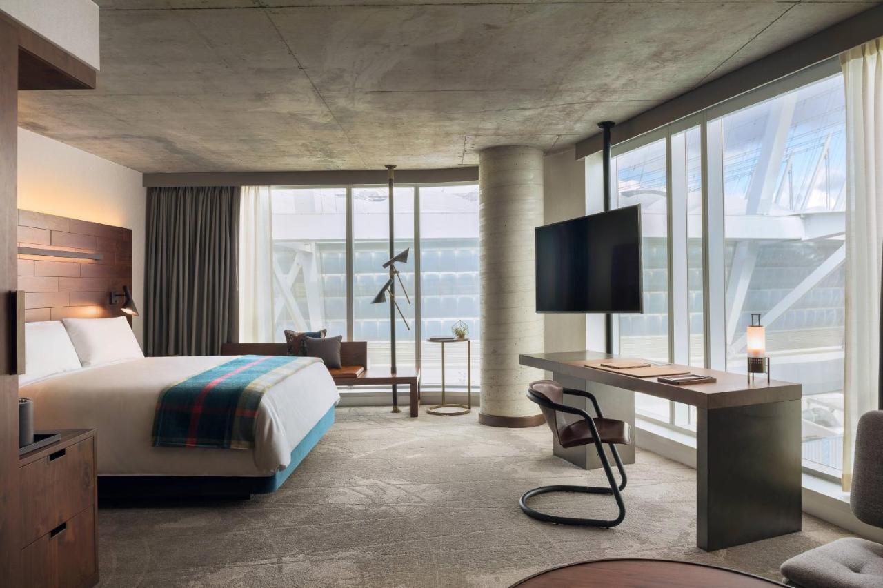 The Douglas, Autograph Collection Hotel Vancouver