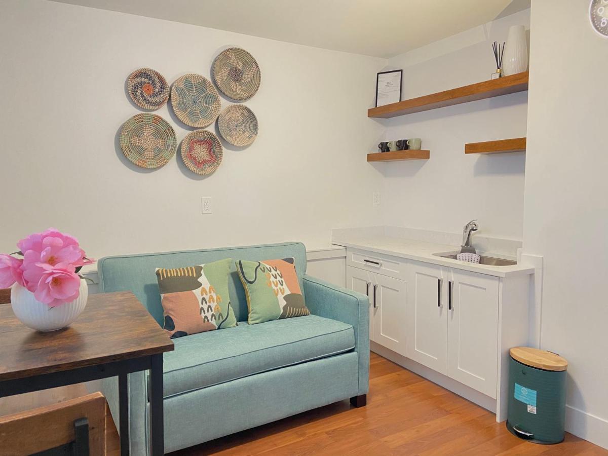Newly Renovated Walkout Basement In With Separate Entrance