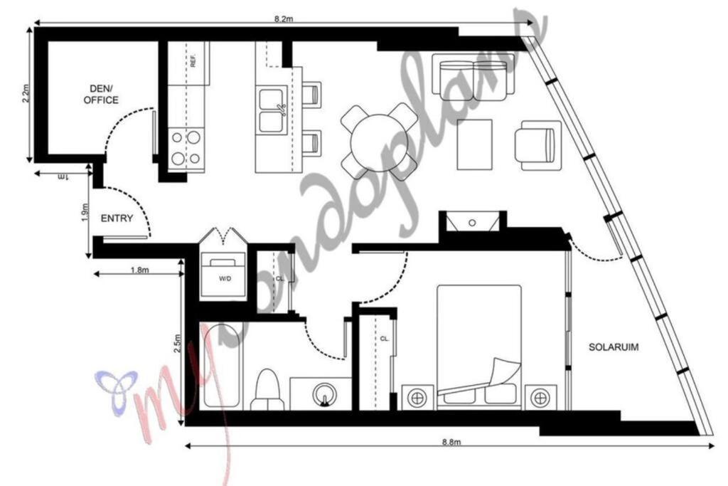Downtown Living, Location/views/pool/workspace Apartment *