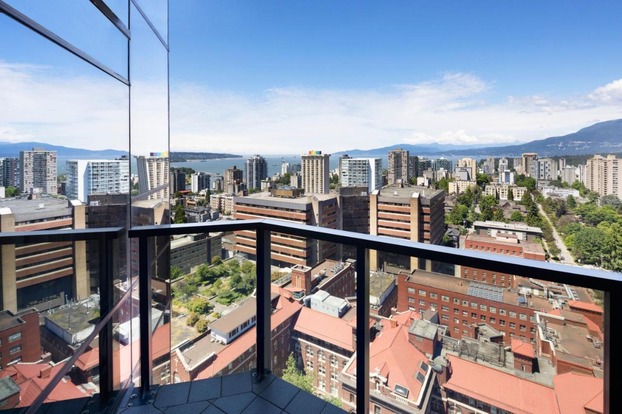 Sheraton Centre Vancouver