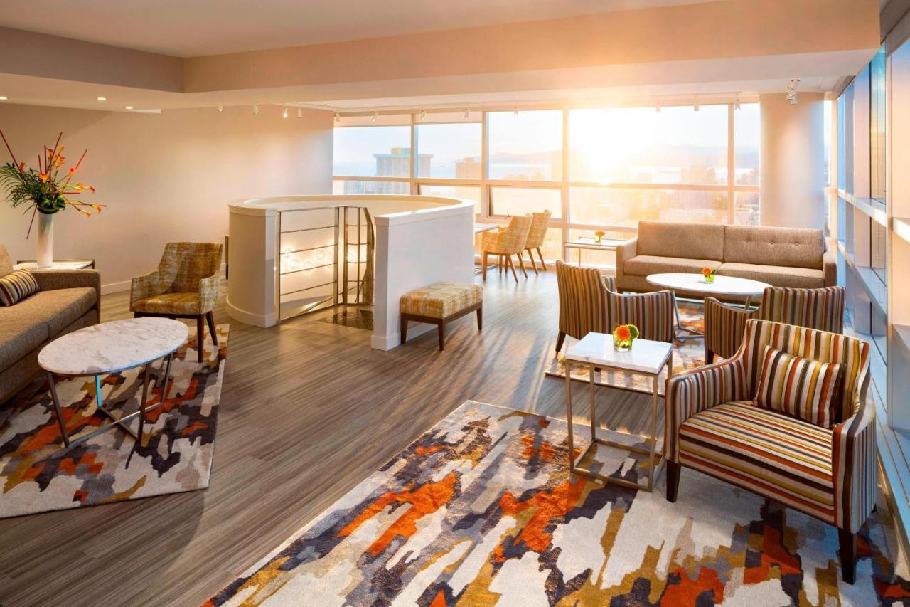 Sheraton Centre 4* Vancouver