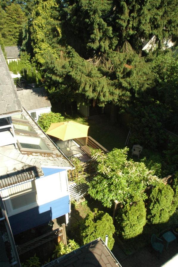 Douglas Bed & Breakfast Vancouver