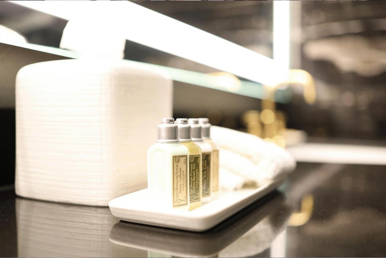 Azur Legacy Collection 5* Vancouver
