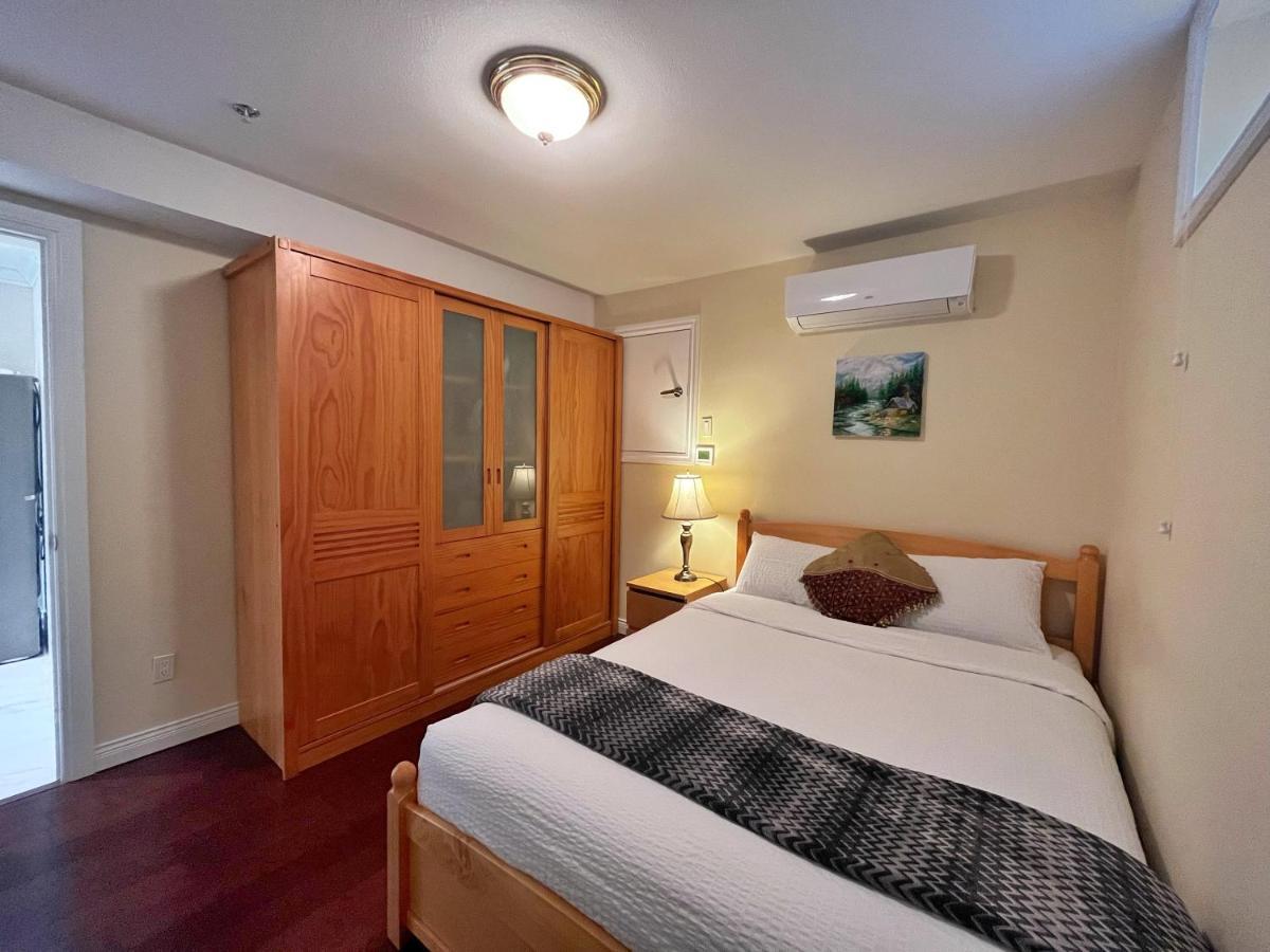 Coze In Near Yvr Guest house *