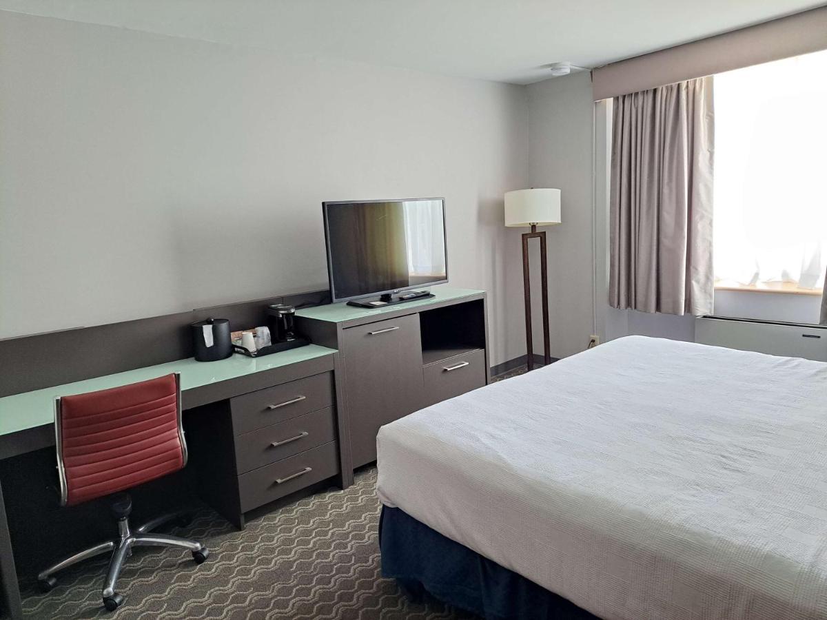 Hotel Western Airport 3*