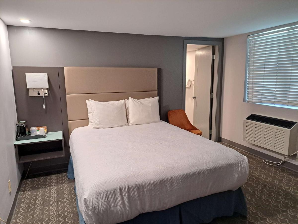 Hotel Western Airport