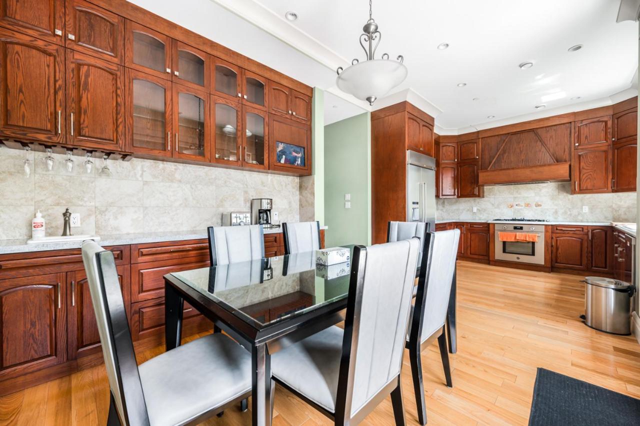 Haven: Luxurious 5-bedroom Retreat *