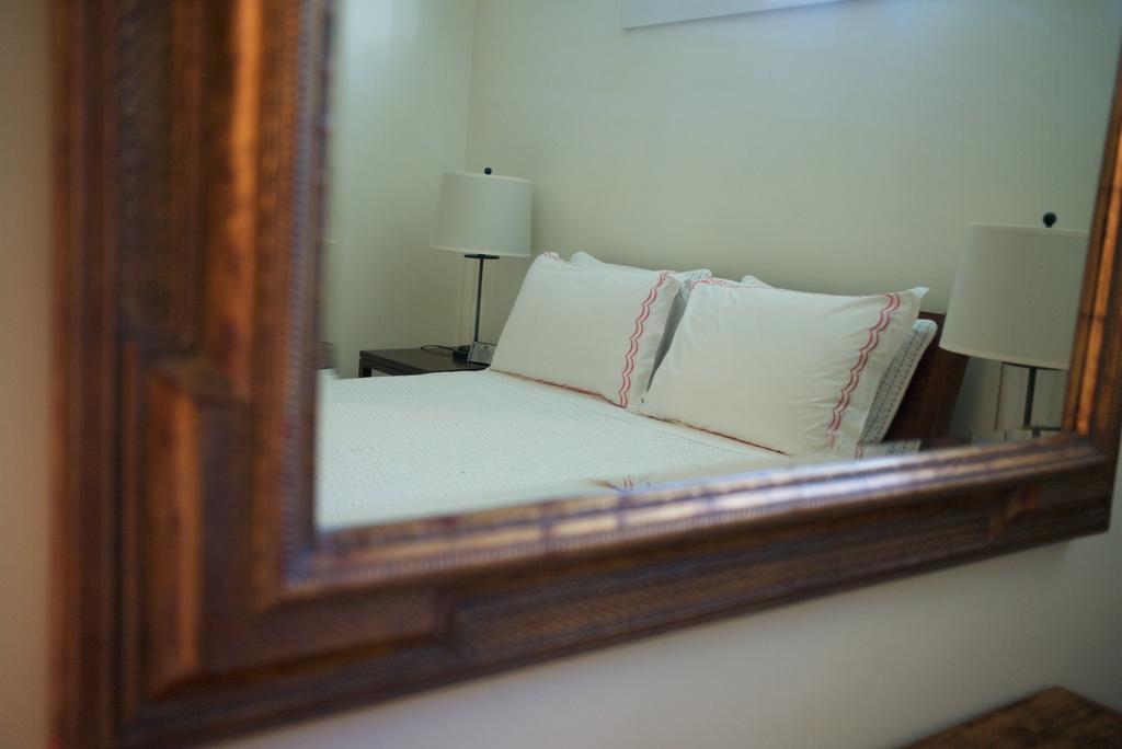 Custom Built 3Bedroom Home In Kitsilano Holiday home *