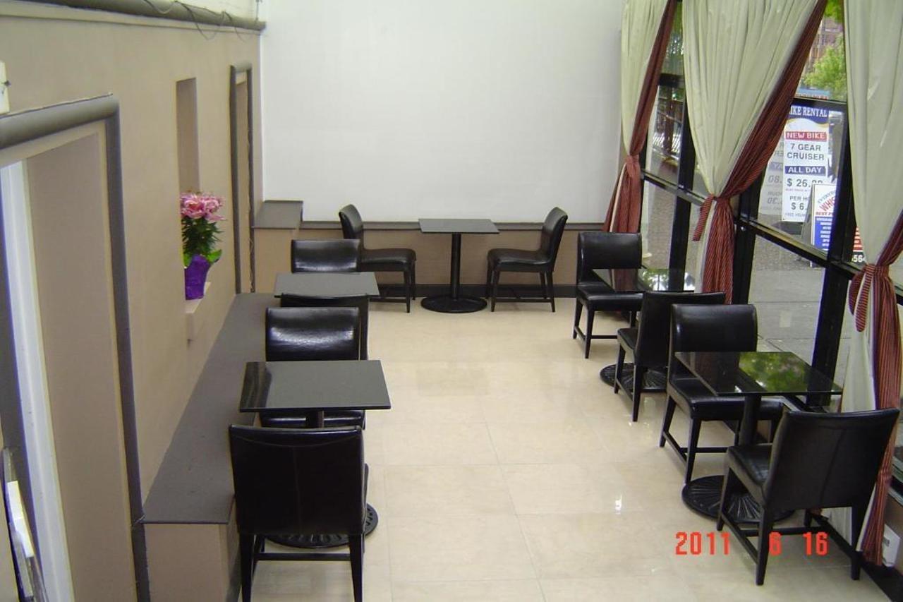 Barclay Hotel 3*