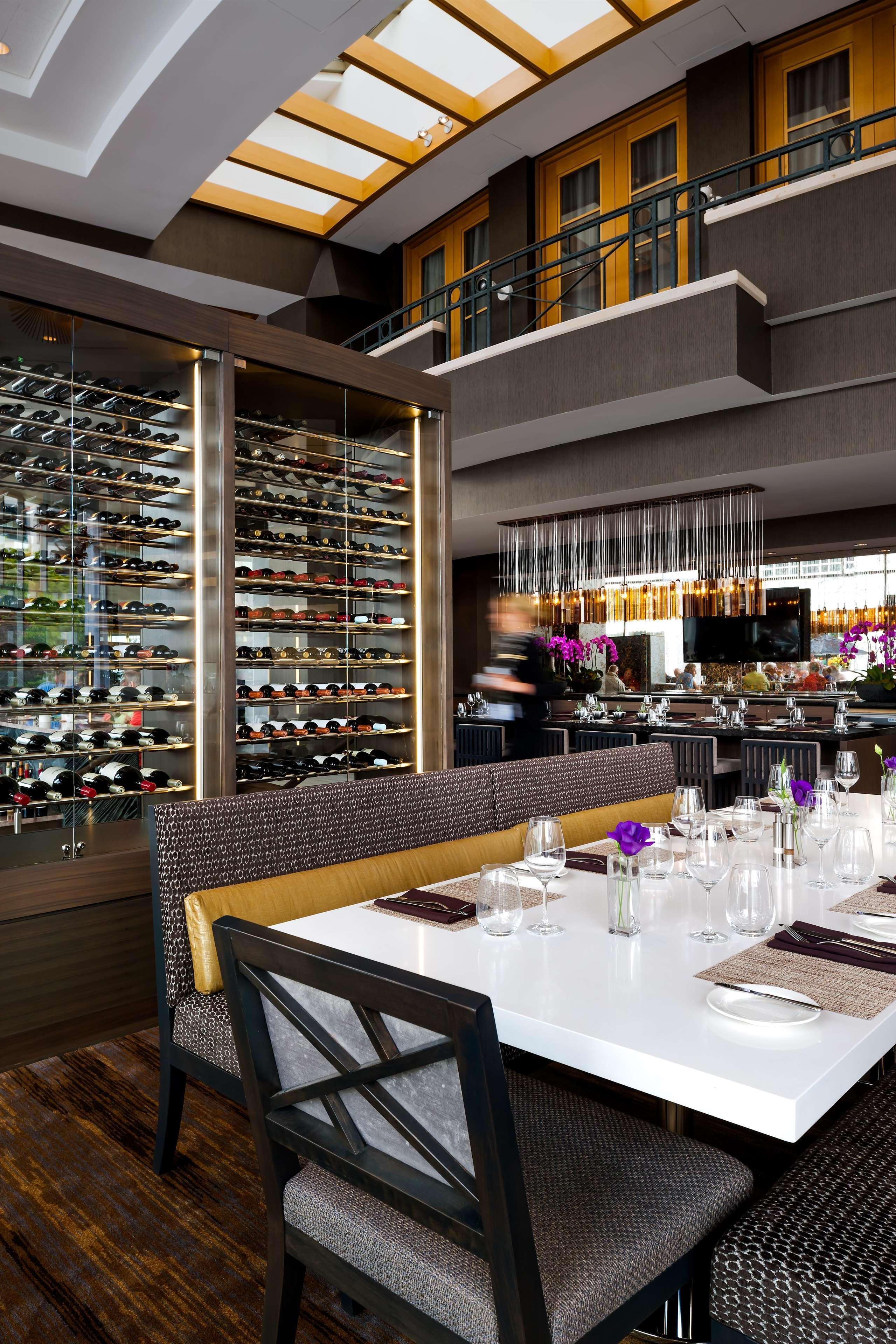 Fairmont Waterfront 5*
