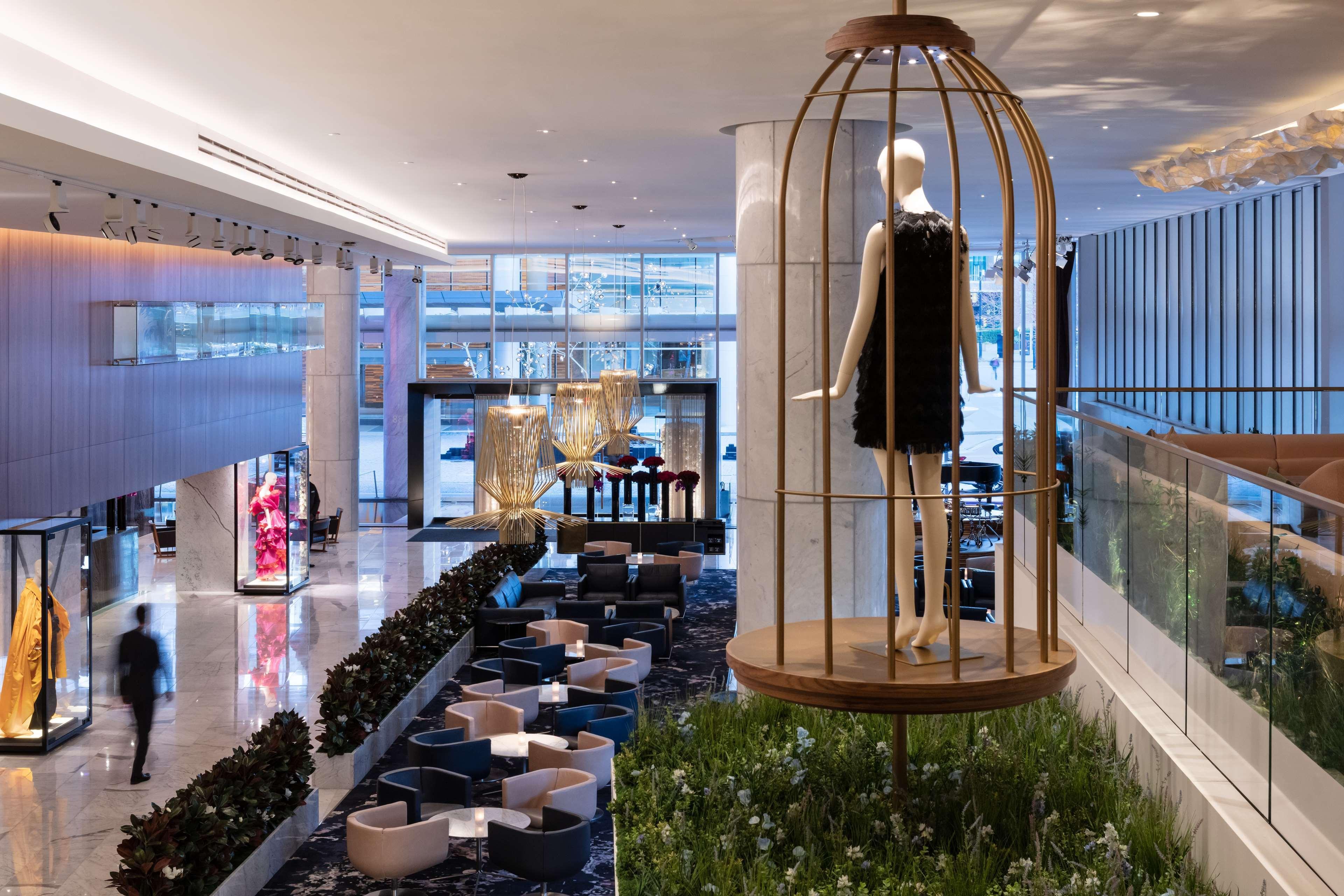 Fairmont Pacific Rim 5*