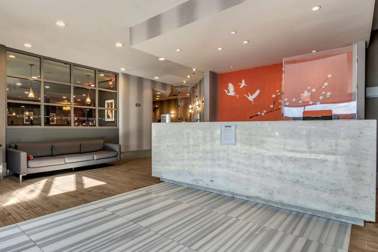 Hotel Western Airport