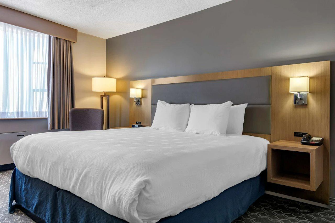 Western Airport 3*