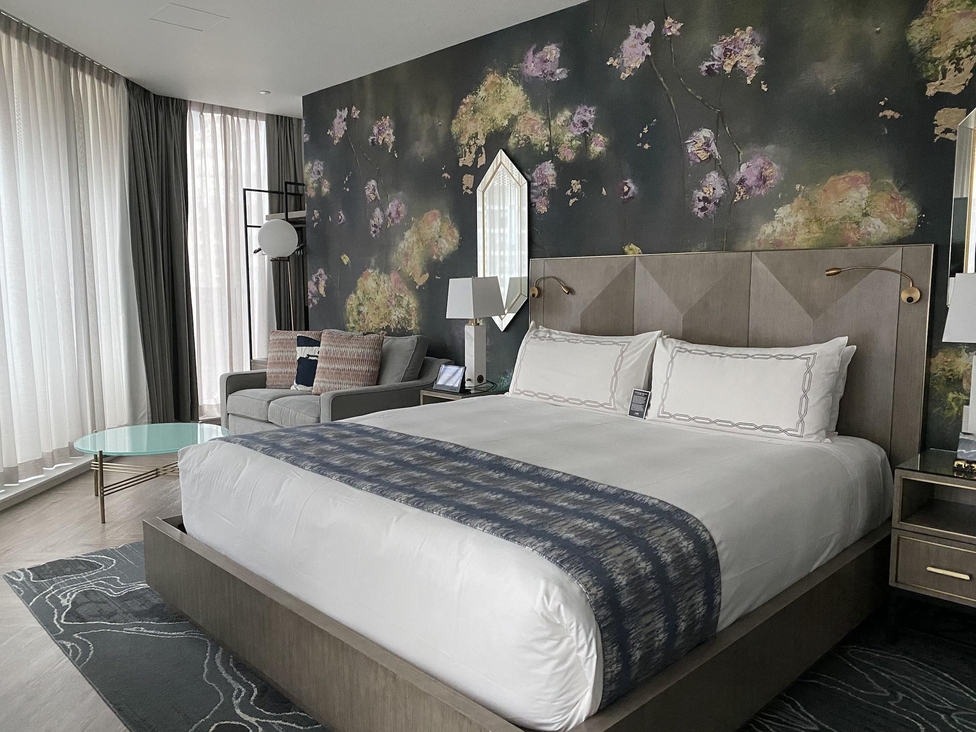 Hotel Exchange 4*