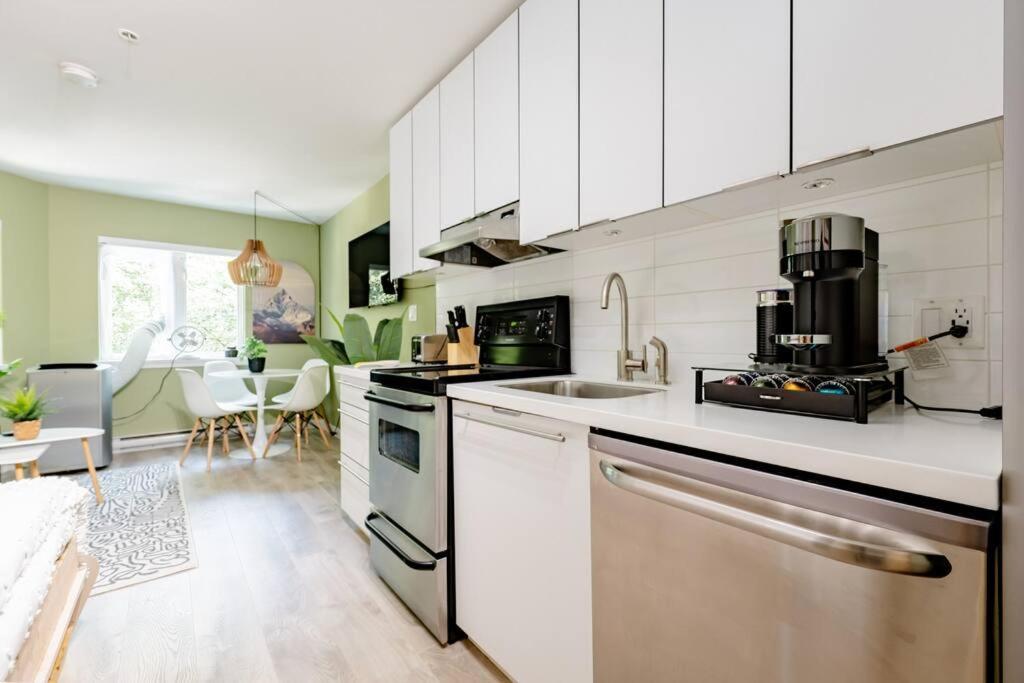 Hidden Gem: Historical Gastown Apartment *